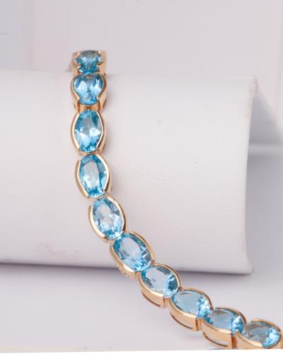 Blue topaz bracelet 888 5012